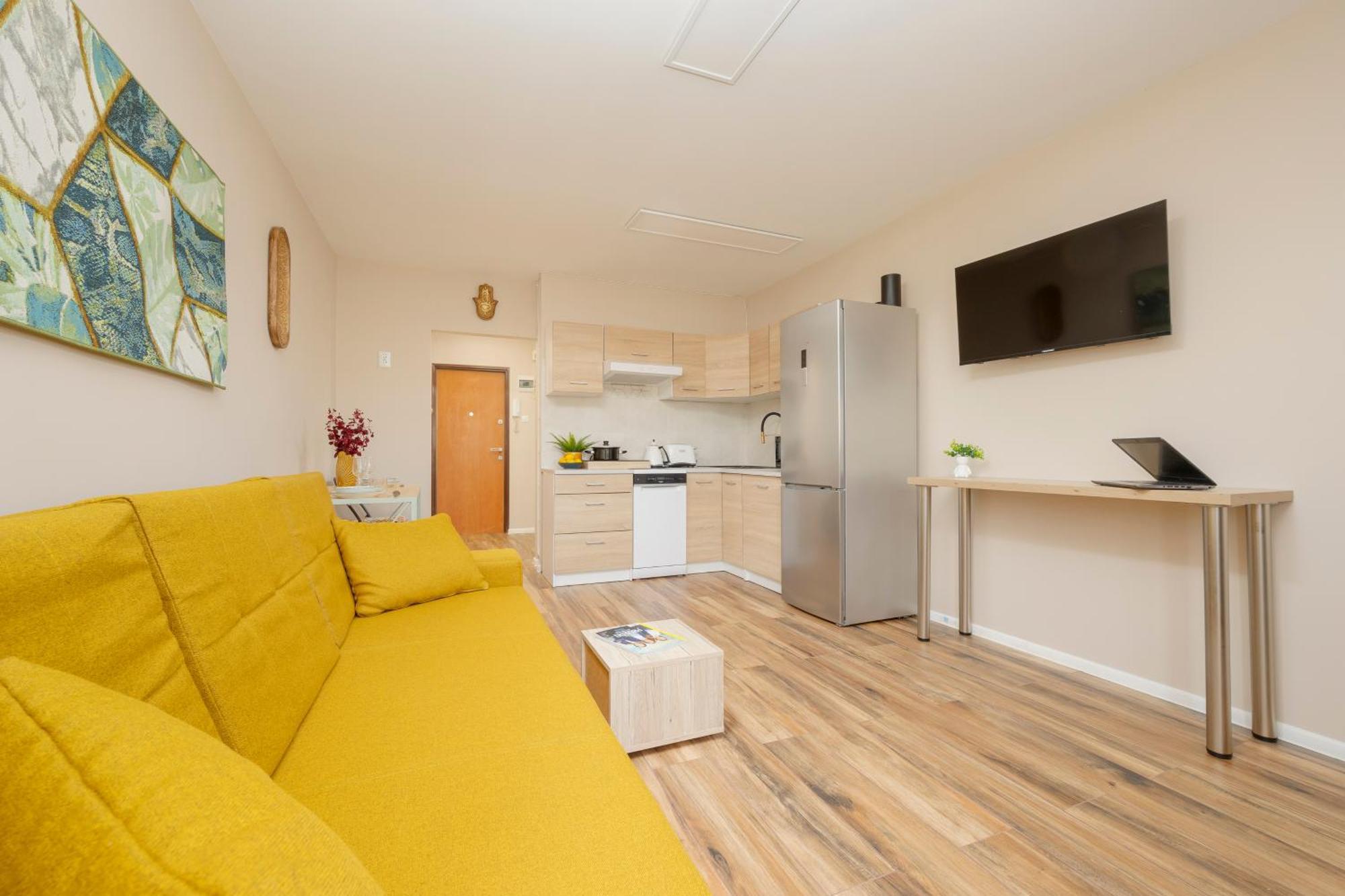 Zoliborz Modern Apartment 8Th Floor By Noclegi Renters วอร์ซอ ภายนอก รูปภาพ